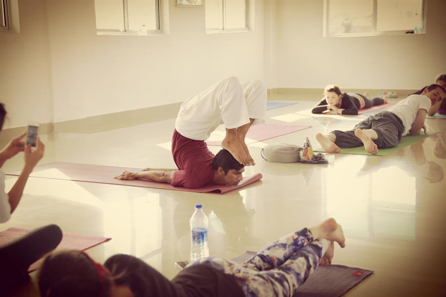 200-hour-yoga-teacher-training- (6)